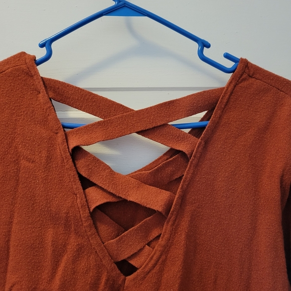 Rust V neck Sweater - Picture 3 of 5
